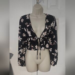 Women's Black Floral Tie-Front Crop Blouse